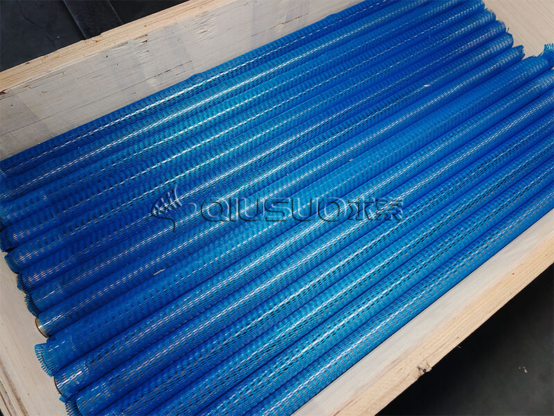 33 mm wedge wire screens packed by blue plastic bag in wooden box