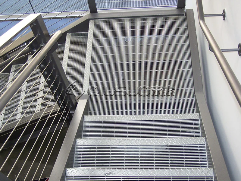 Aluminum bar grating used on factory stairs