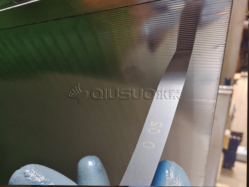 Measure wedge wire screen panel slot to be 0.05 mm