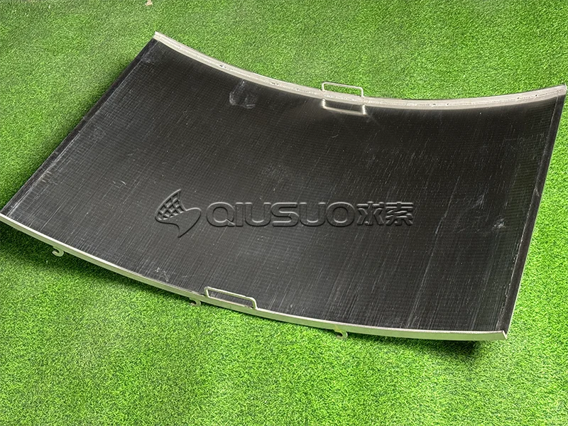 Front view of finished sieve bend screens