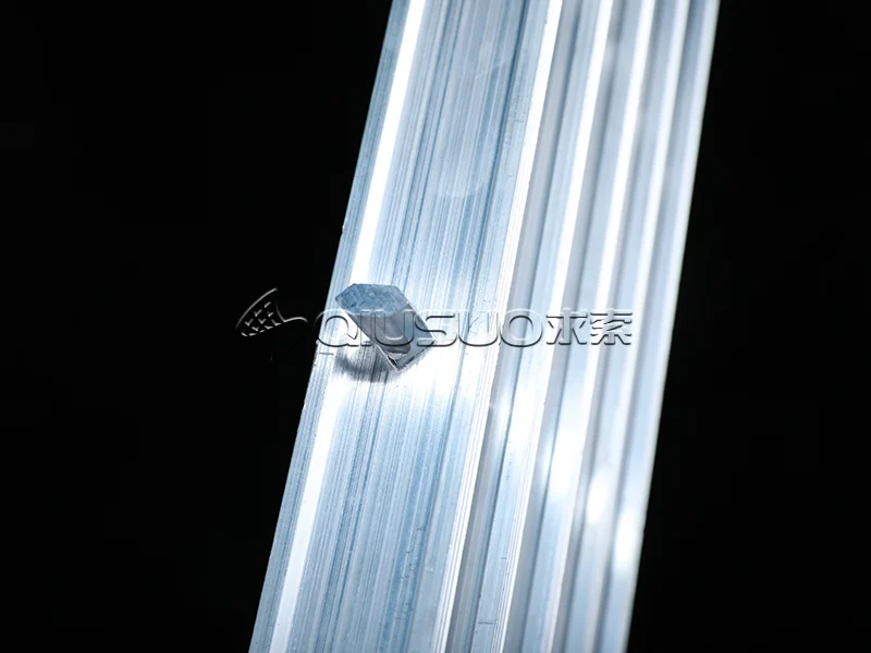 Swaged I bar aluminum bar grating – dovetail detail display