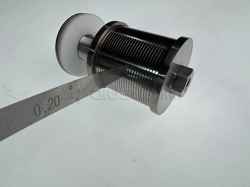 Kama tel filtre nozul yuvasını 0.2mm olarak ölçün.