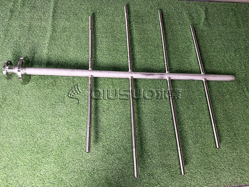 The wedge wire laterals assemblies on the green lawn