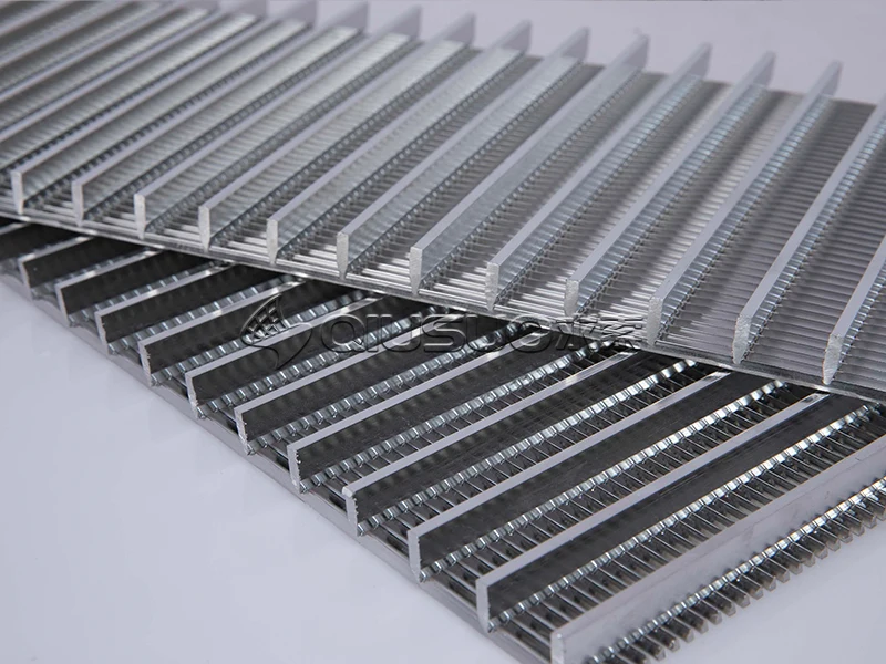 Wedge wire mining screen side detail display